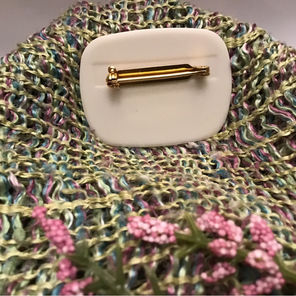 Ceramic Brooch - Picture 6 of 6